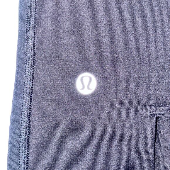 Lululemon Gather & Crown Crop Women's Size 6 Black Luon Mid Rise Split Hem - Picture 5 of 6